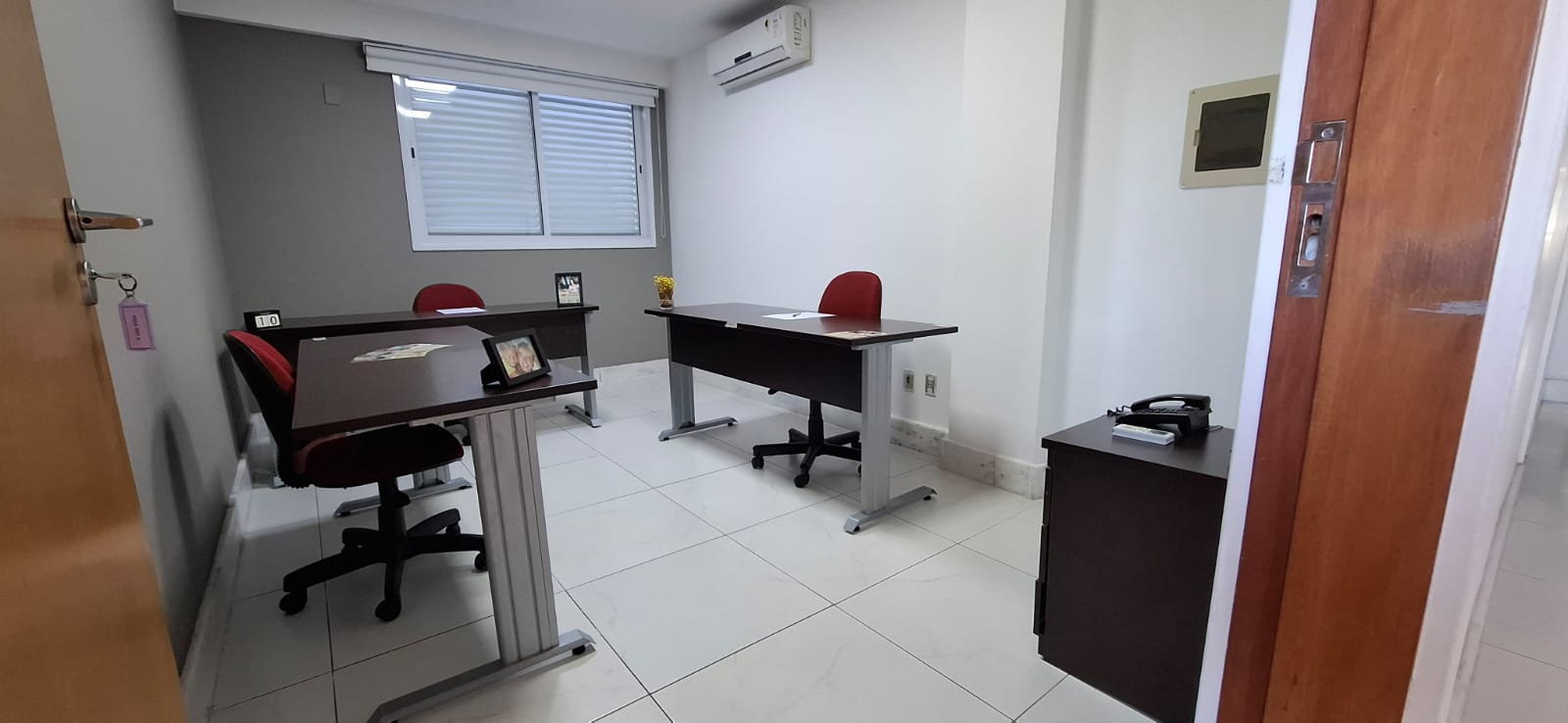 Photo of the room Private office for 4 seats · 10 to 20 m² in Mata da Praia, Vitória (2/4)