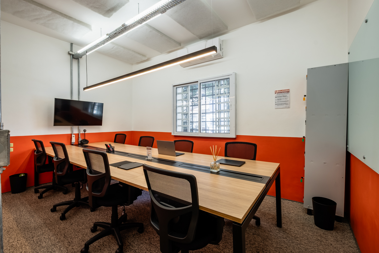 Foto da sala Escritório privativo para 8 posições · 10 a 20 m² em Pinheiros, São Paulo (1/3)