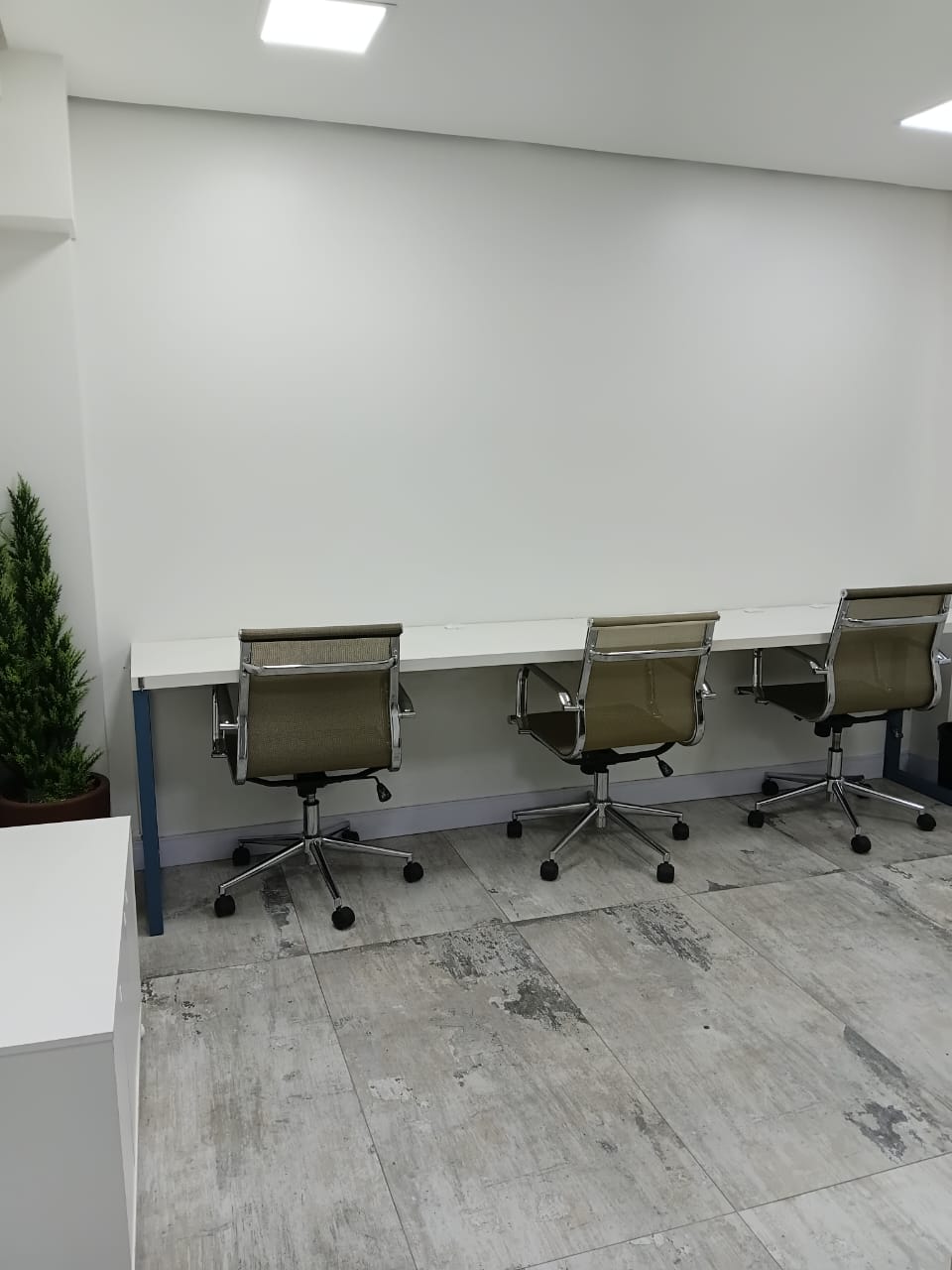 Foto da sala Escritório privativo para 6 posições · 30 a 40 m² em Centro, Caxias do Sul (1/4)