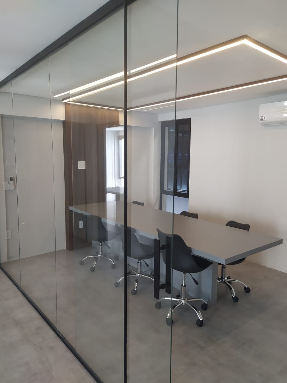 Foto de la sala coworking Via Veneto Business - sala de reunião 01 — Via Veneto Business (2/6)