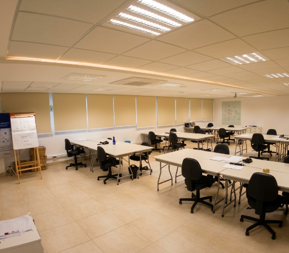 Foto da sala Escritório privativo para 30 posições · 80 a 90 m² em Santa Maria Goretti, Porto Alegre (3/3)