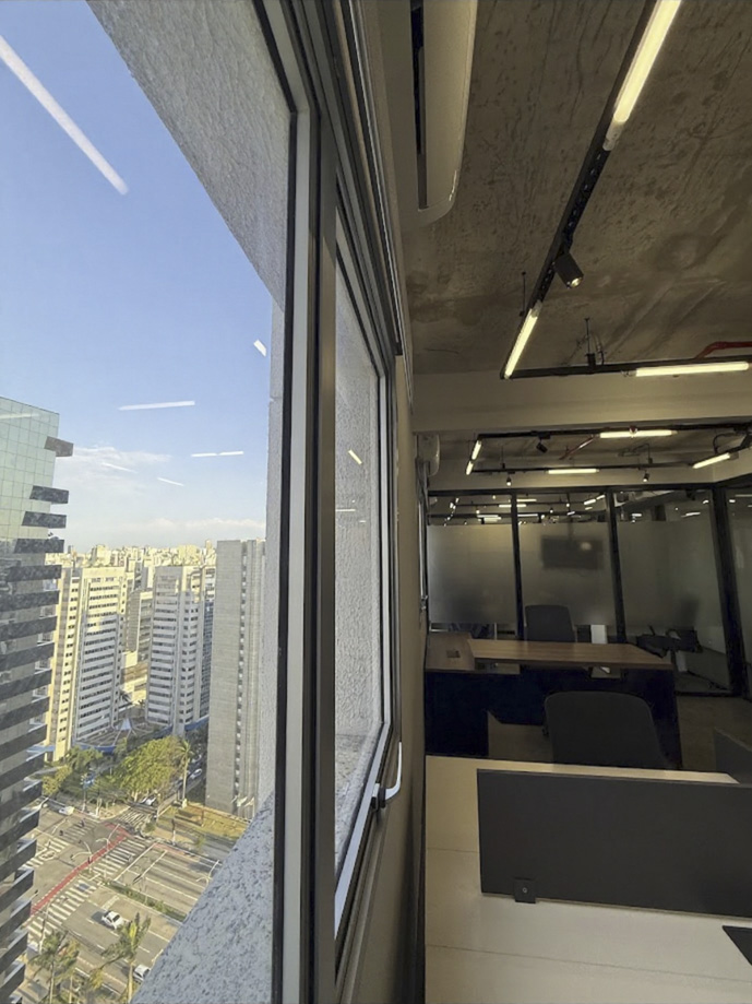 Foto de la sala Oficina privada para 12 puestos · 20 a 30 m² en Várzea da Barra Funda, São Paulo (3/5)