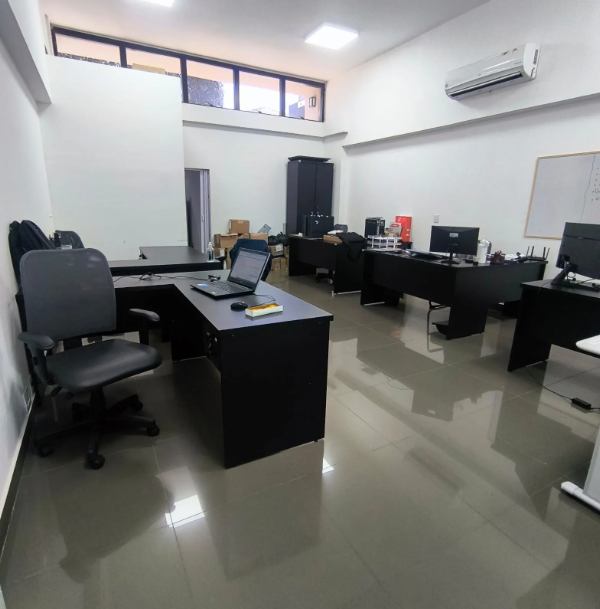 Foto da sala Escritório privativo para 5 posições · 30 a 40 m² em Vila Ocidental, Presidente Prudente (2/3)