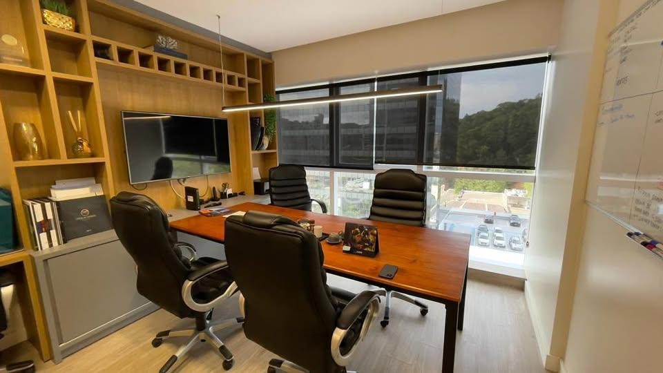 Foto da sala Escritório privativo para 8 posições · 20 a 30 m² em Centro, Balneário Camboriú (3/3)