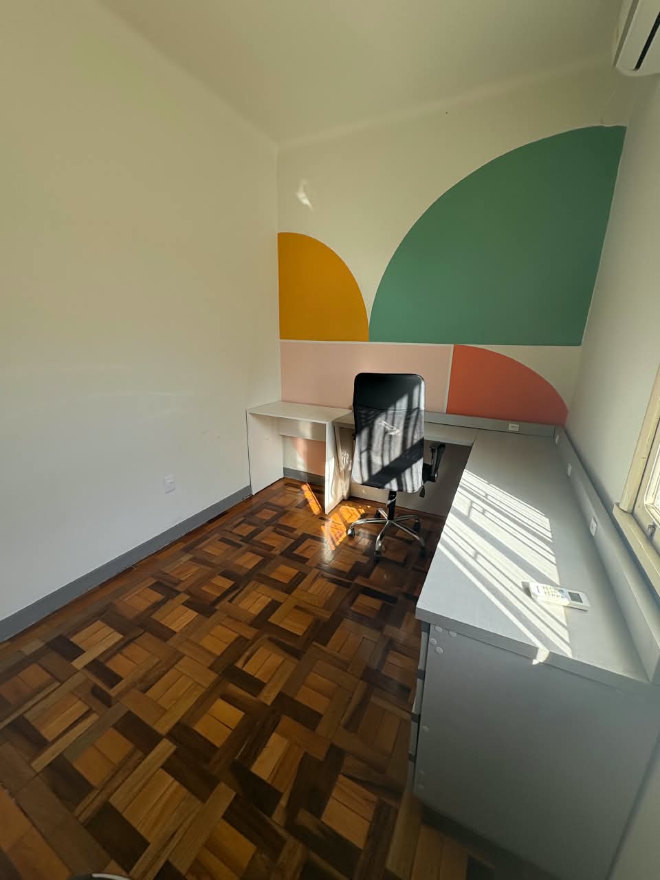 Foto da sala Escritório privativo para 2 posições · 0 a 10 m² em Centro, Santa Maria (3/3)