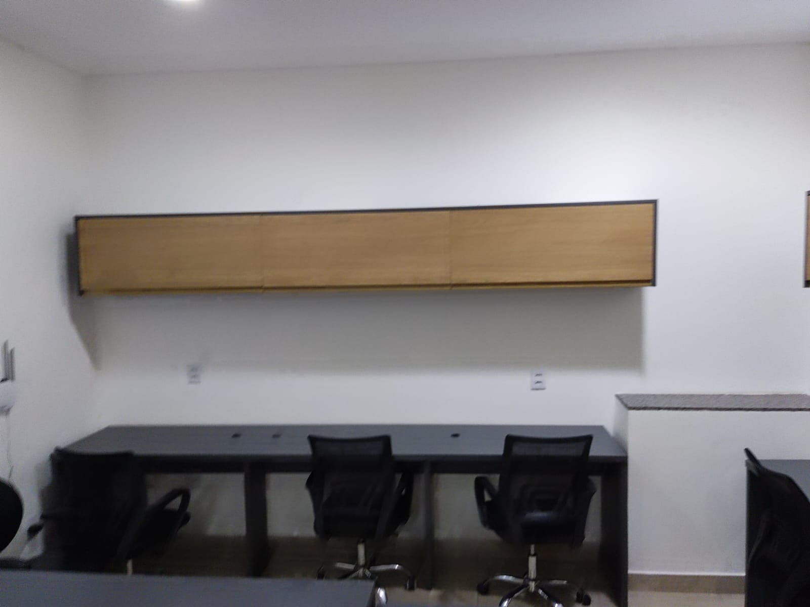 Foto da sala Escritório privativo para 10 posições · 20 a 30 m² em Centro-Sul, Cuiabá (5/5)