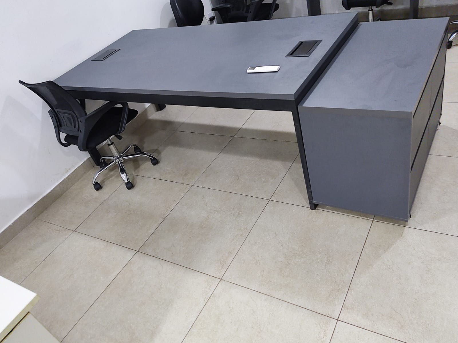 Foto da sala Escritório privativo para 10 posições · 20 a 30 m² em Centro-Sul, Cuiabá (3/5)