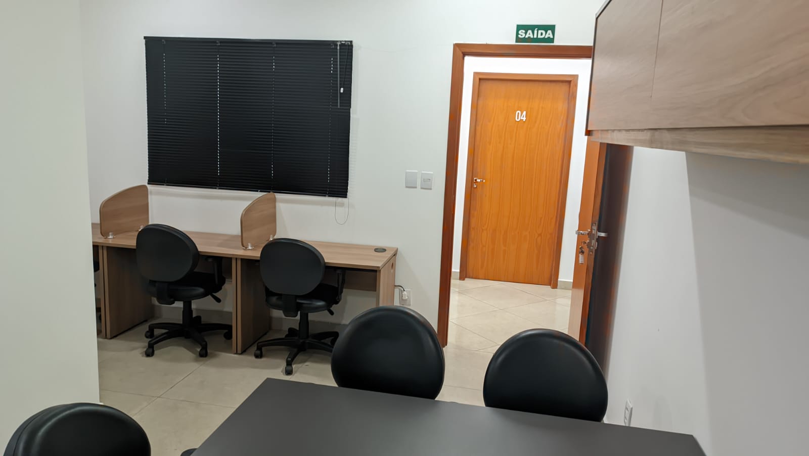 Foto da sala Escritório privativo para 8 posições · 20 a 30 m² em Centro-Sul, Cuiabá (2/3)