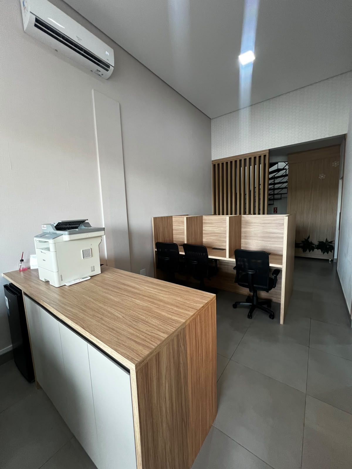 Foto de la sala Oficina privada para 3 puestos · 0 a 10 m² en Jardim Primavera, Nova Odessa (3/3)