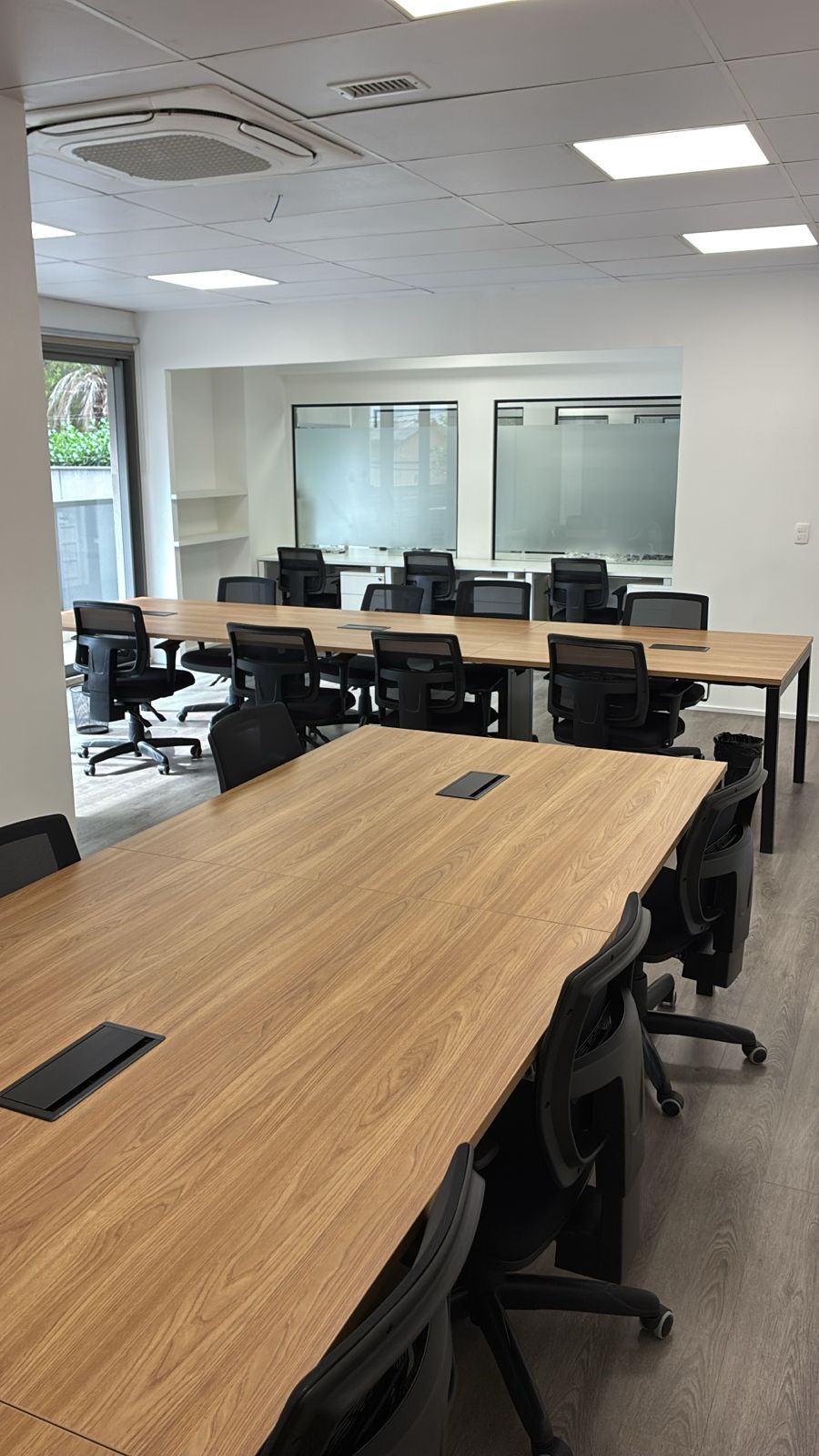 Foto de la sala Oficina privada para 26 puestos · 50 a 60 m² en Pinheiros, São Paulo (4/5)