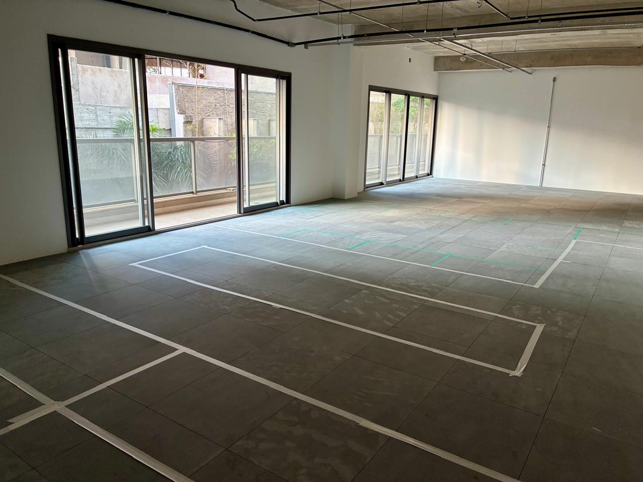 Foto de la sala Oficina privada para 50 puestos · 130 a 140 m² en Pinheiros, São Paulo (1/5)