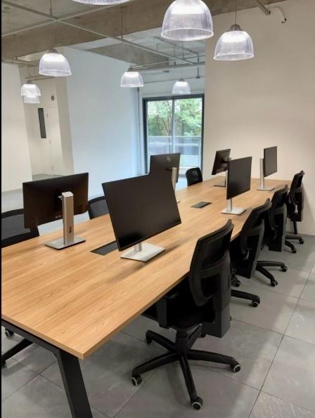 Foto de la sala Oficina privada para 50 puestos · 130 a 140 m² en Pinheiros, São Paulo (2/5)