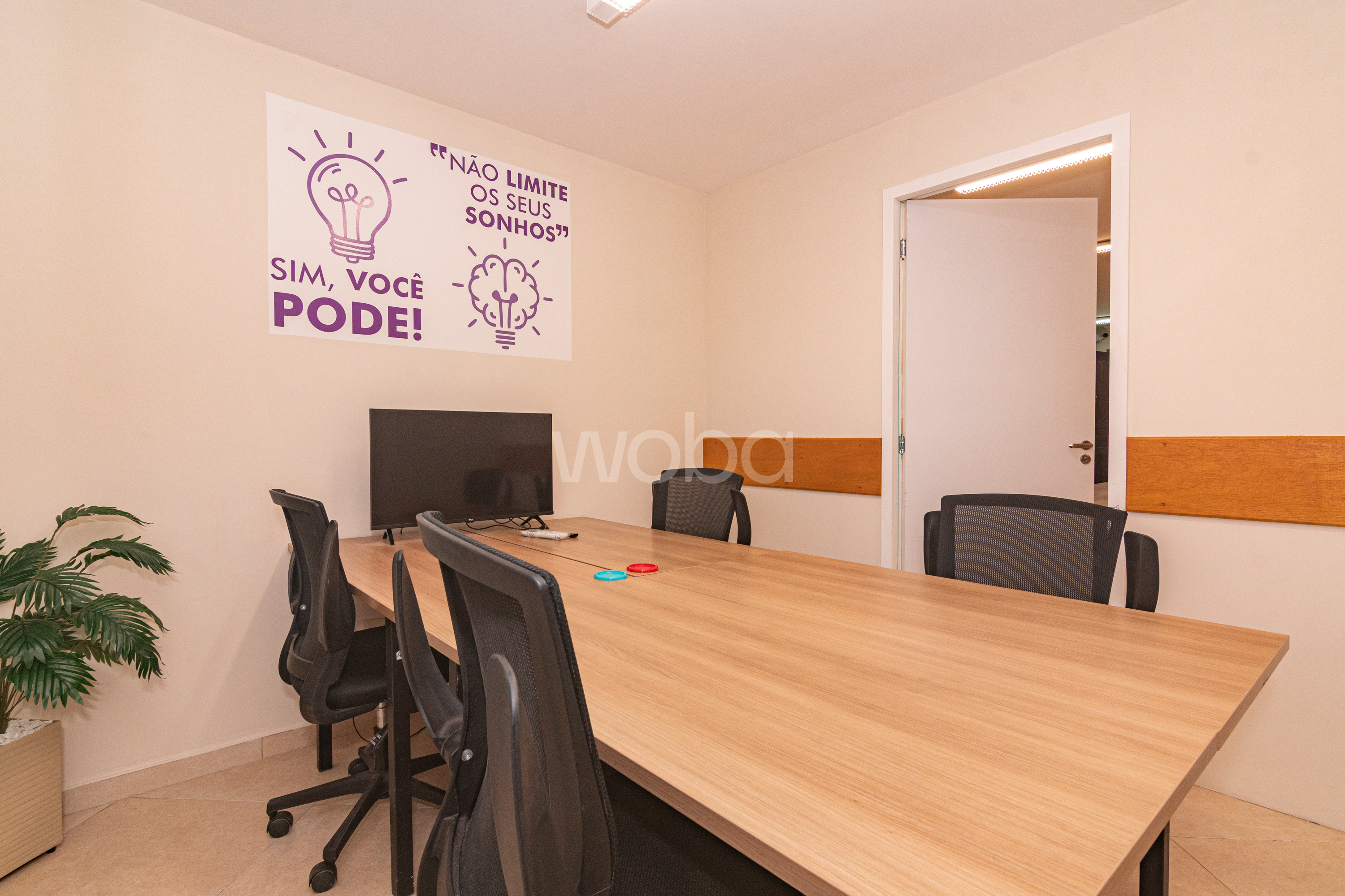 Foto da sala Sala de reunião até 4 pessoas — Coworking Recreio (3/10)