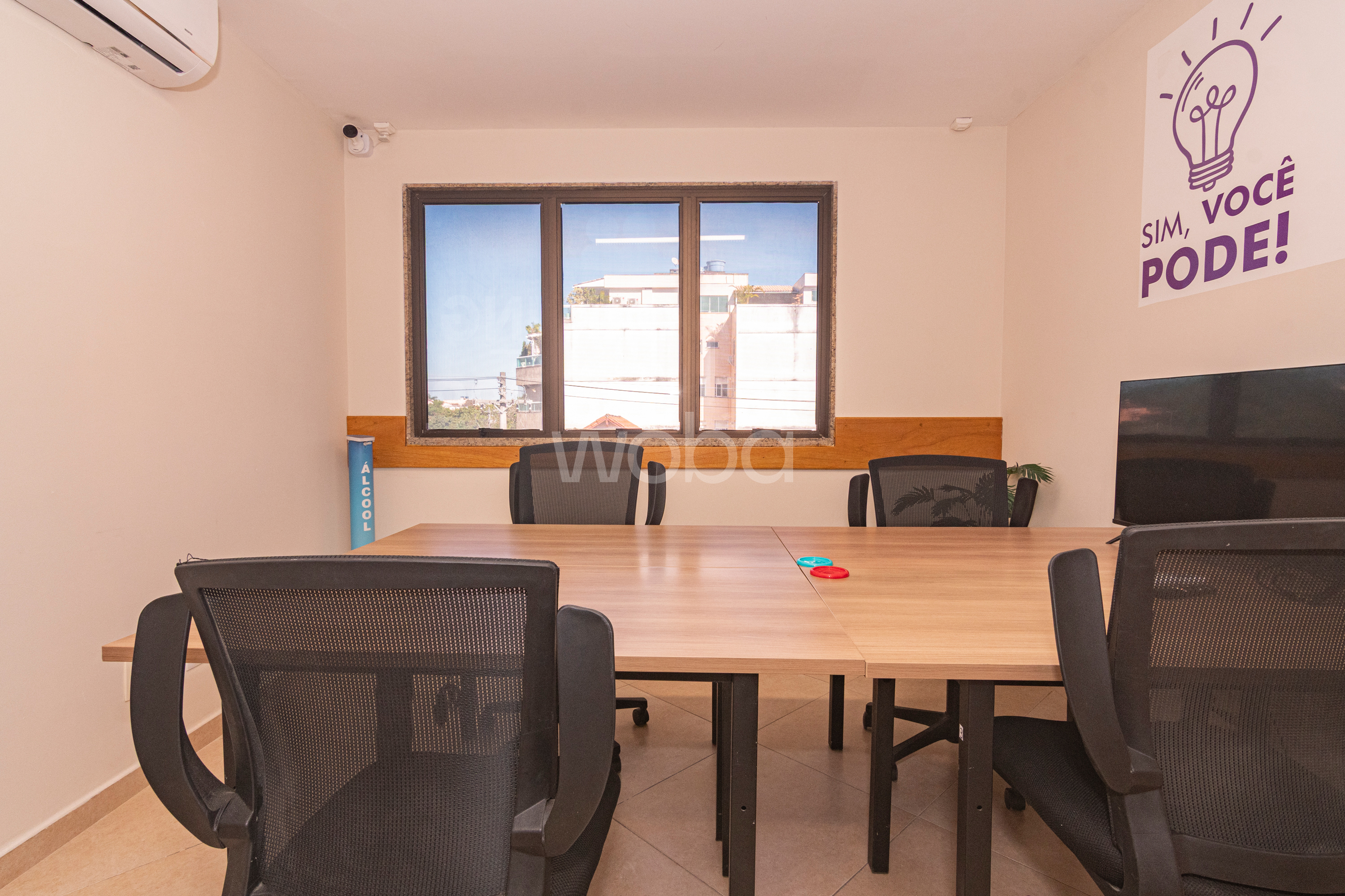 Foto da sala Sala de reunião até 4 pessoas — Coworking Recreio (2/10)