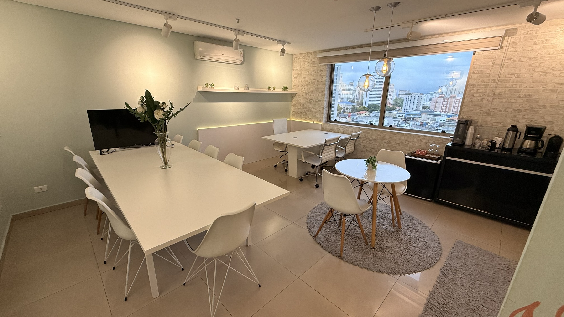 Sala de Reunião 3 — Jardim Oswaldo Cruz, São José dos Campos/SP