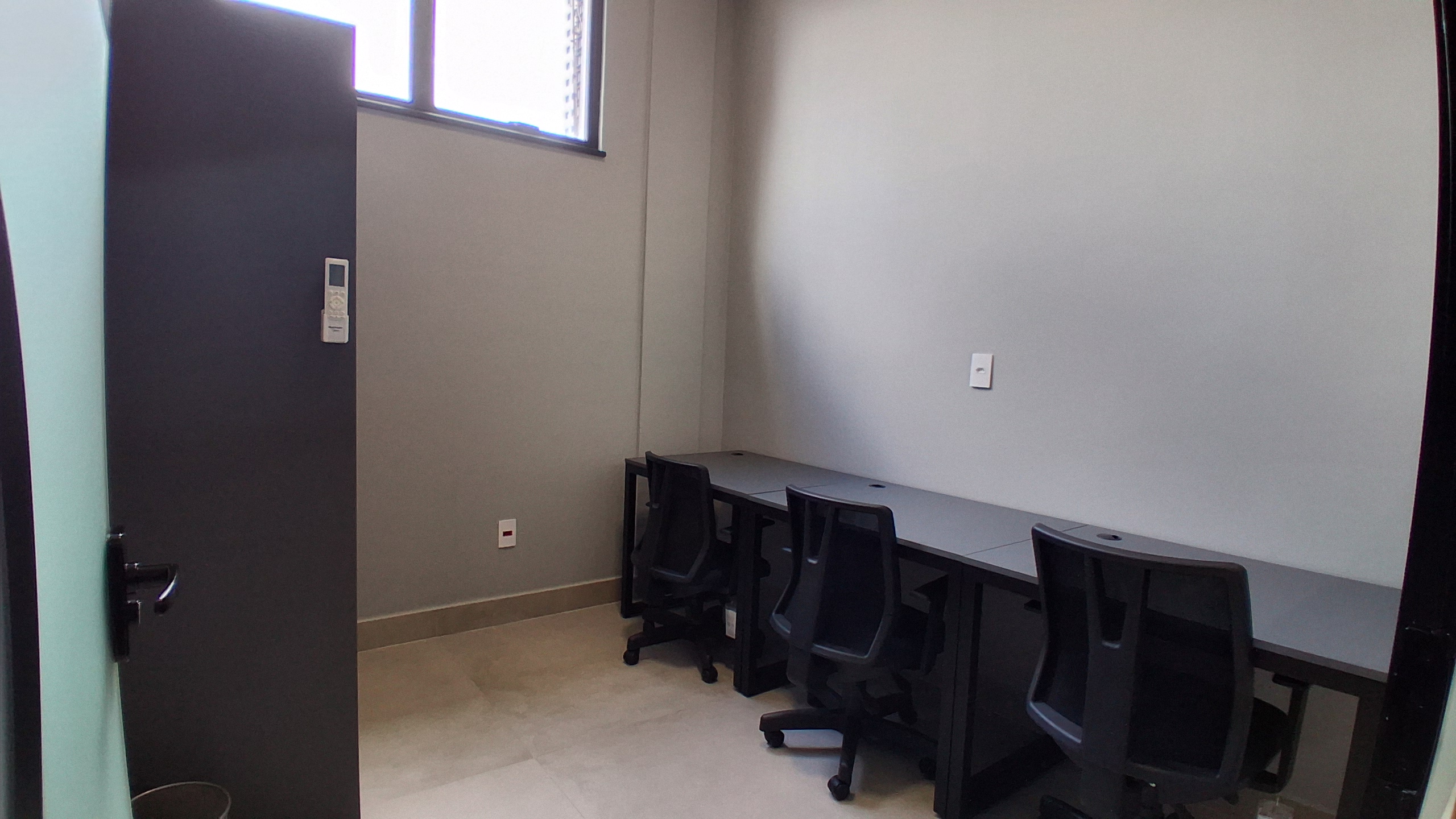 Foto da sala Escritório privativo para 3 posições · 0 a 10 m² em Centro, Santa Bárbara d'Oeste (3/3)