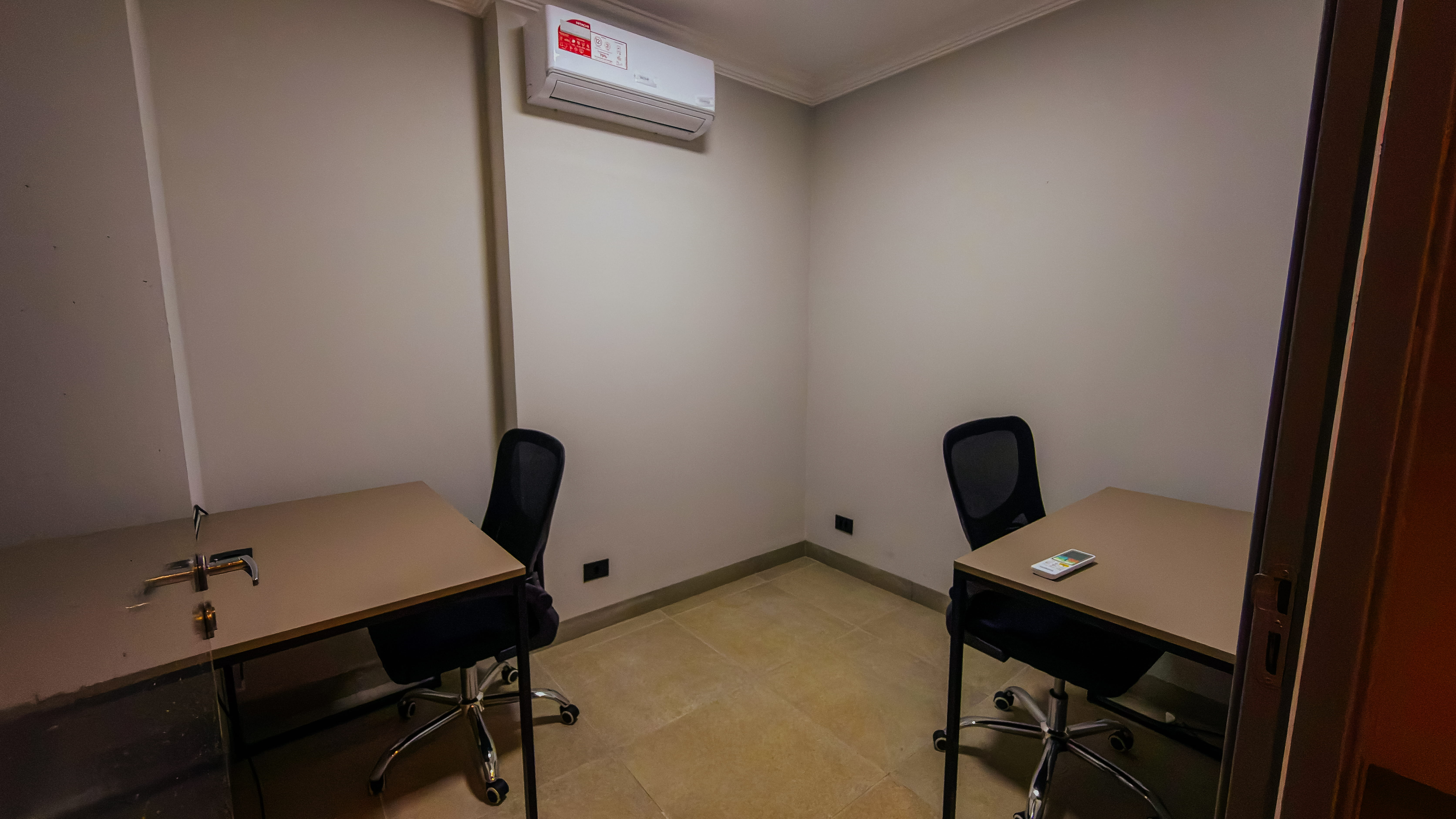 Foto da sala Escritório privativo para 2 posições · 0 a 10 m² em Jardim dos Estados, Campo Grande (2/3)