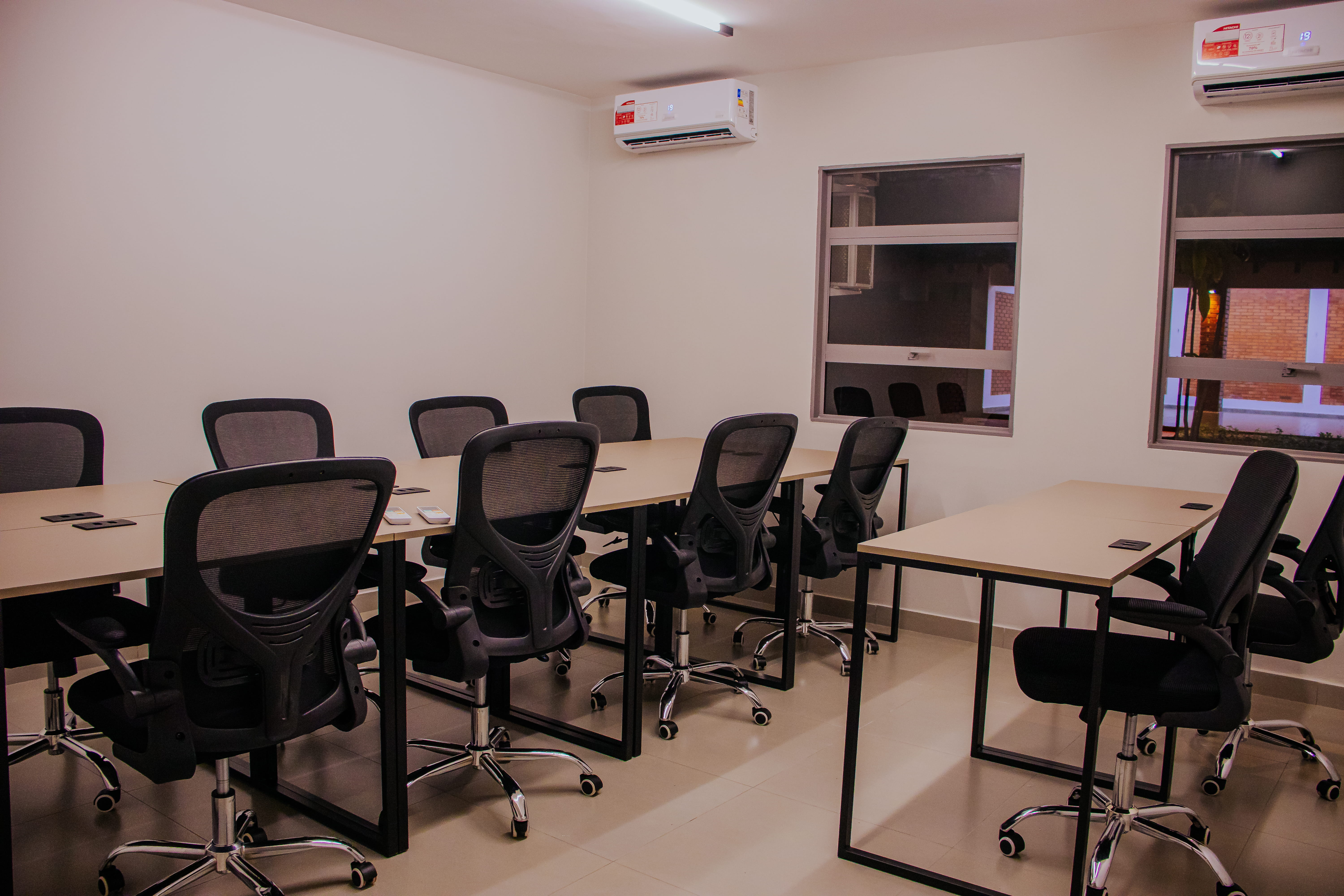 Foto da sala Escritório privativo para 10 posições · 10 a 20 m² em Jardim dos Estados, Campo Grande (3/3)