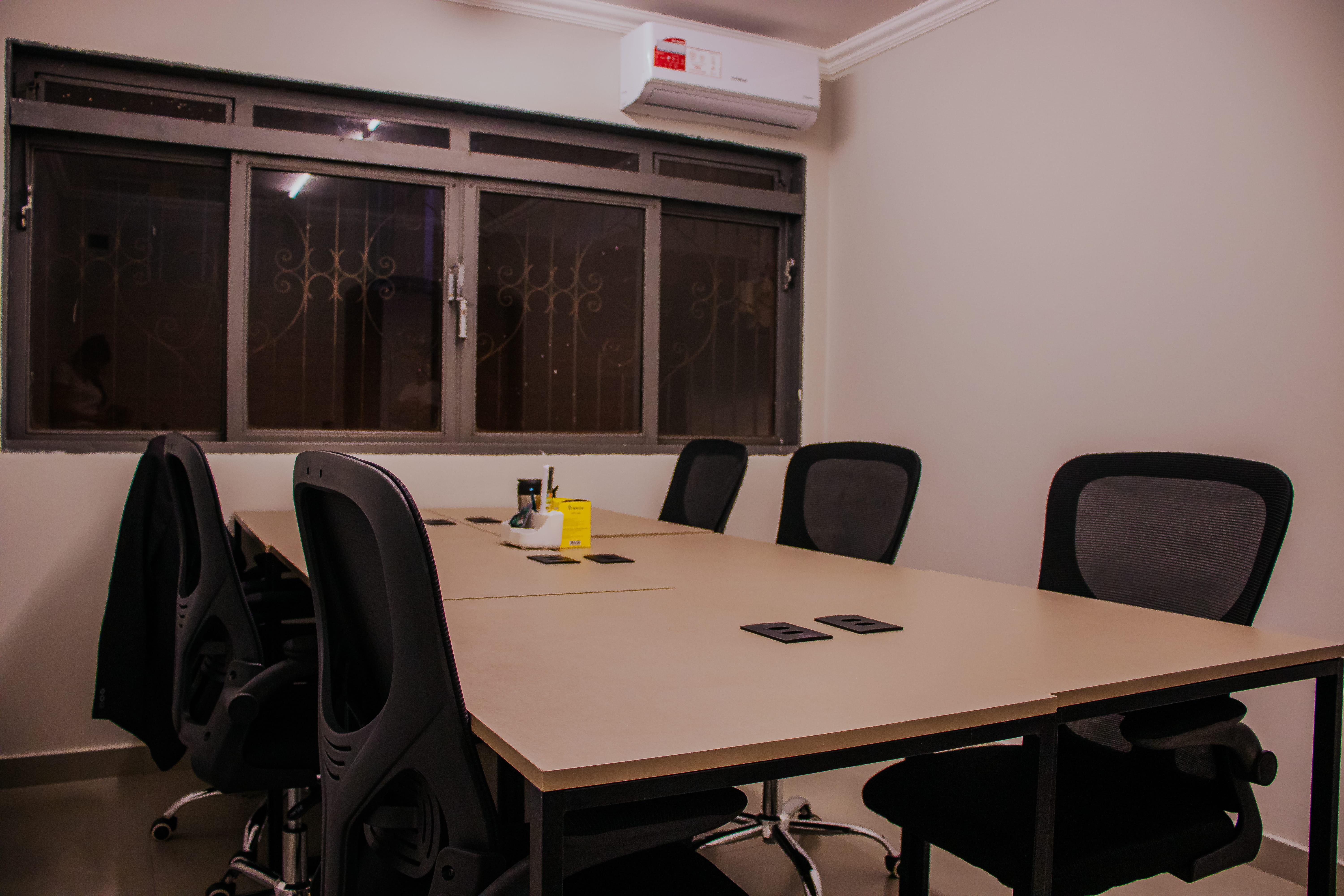 Foto da sala Escritório privativo para 8 posições · 20 a 30 m² em Jardim dos Estados, Campo Grande (2/3)