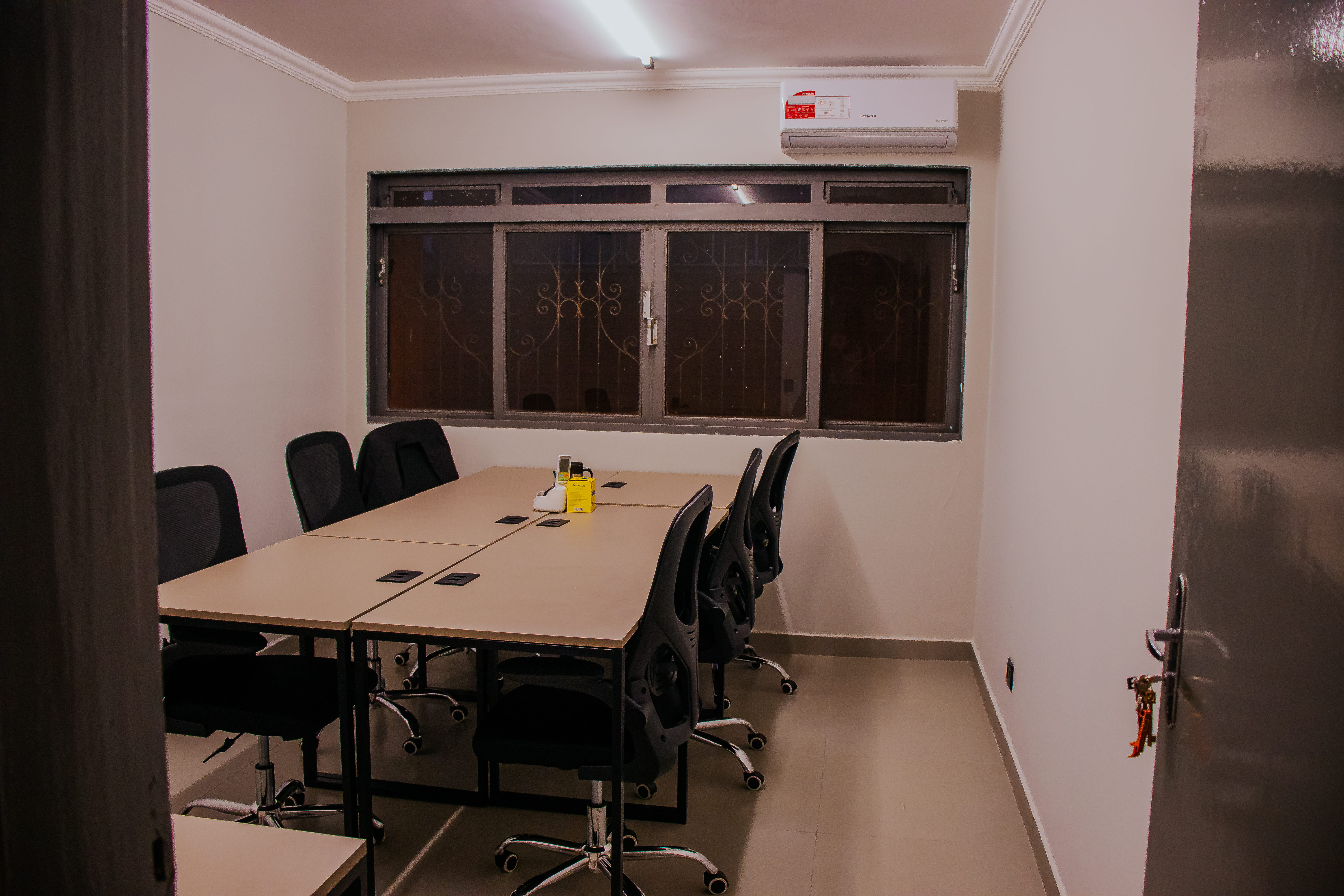Foto da sala Escritório privativo para 8 posições · 20 a 30 m² em Jardim dos Estados, Campo Grande (3/3)
