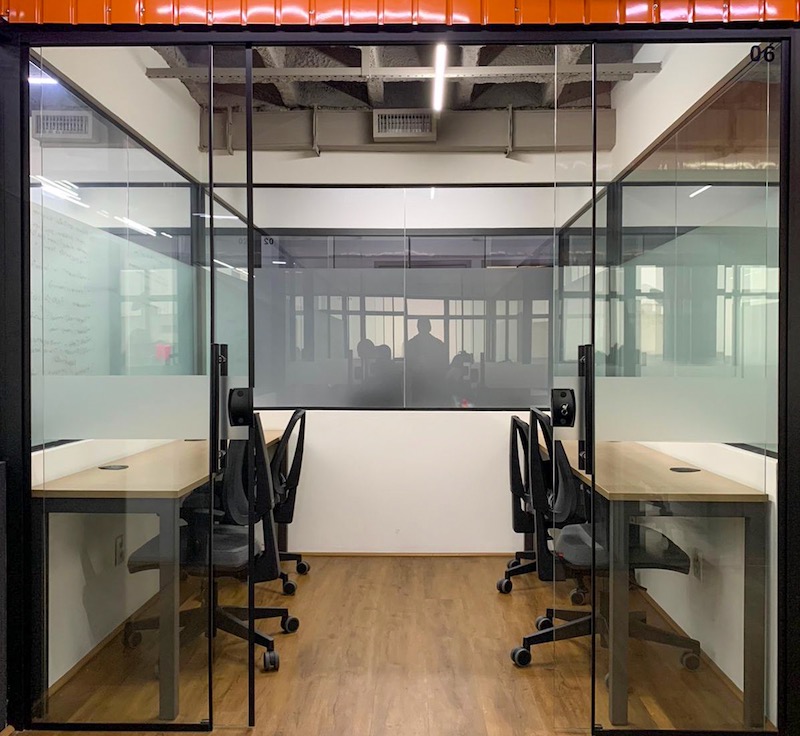 Foto de la sala Oficina privada para 4 puestos · 0 a 10 m² en República, São Paulo (1/3)