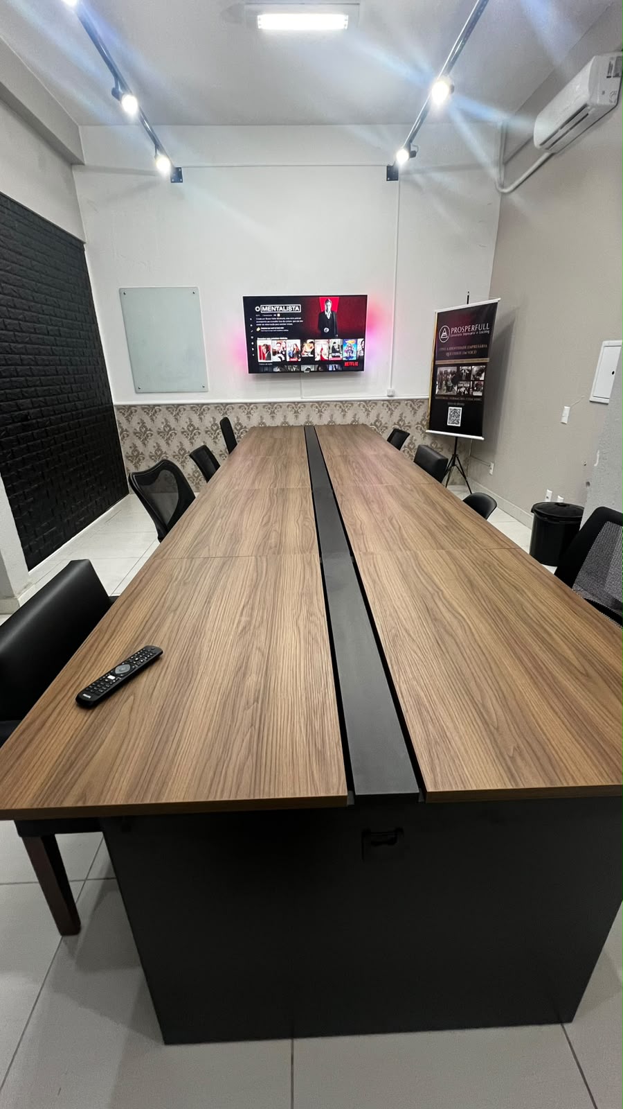 Foto da sala Sala VIP reuniões, formações, podcast, cursos — Prosperfull (9/13)