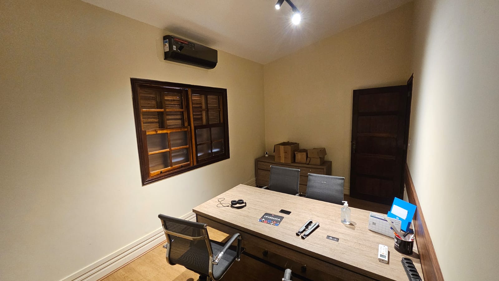 Sala Coworking 2 — Jardim dos Estados, Poços de Caldas/MG