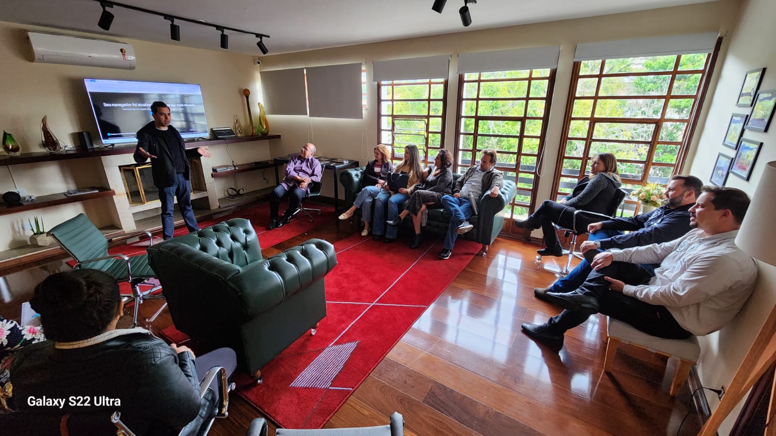 Foto da sala Lounge Reuniões Eventos gravações e Podcast — 888 Hub Coworking (2/10)
