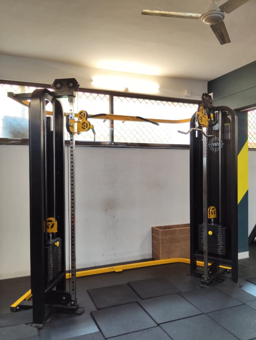 Dual cable functional trainer