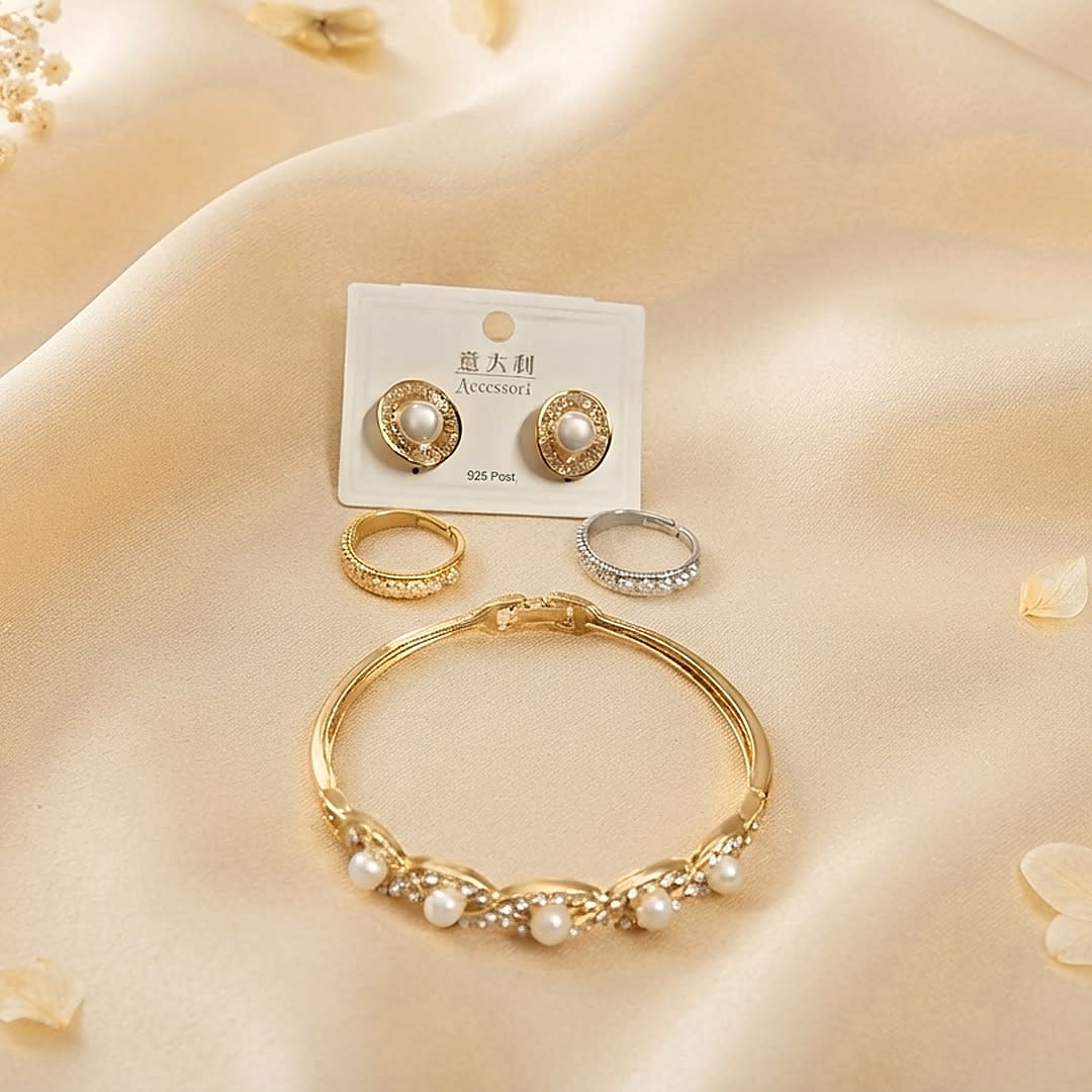Classic Pearl Glow Jewelry Combo Set
