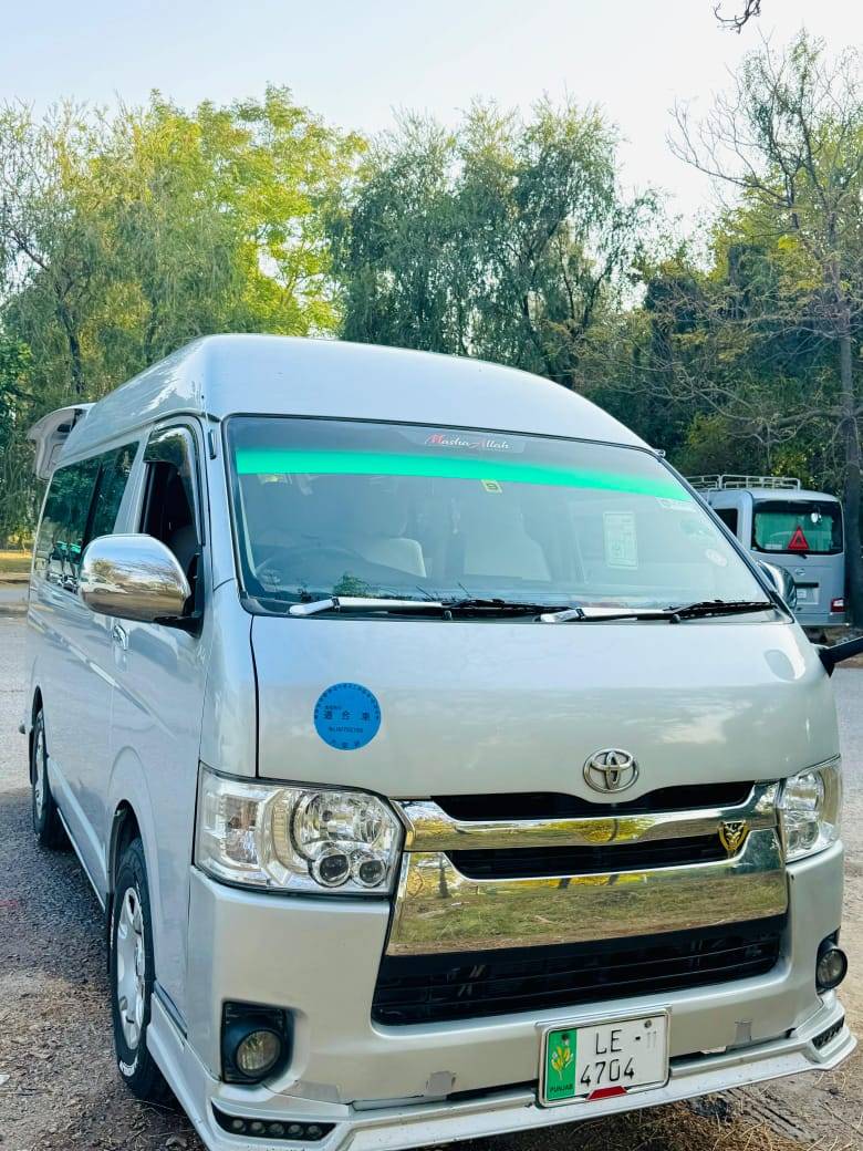 Toyota Grand Cabin 2025