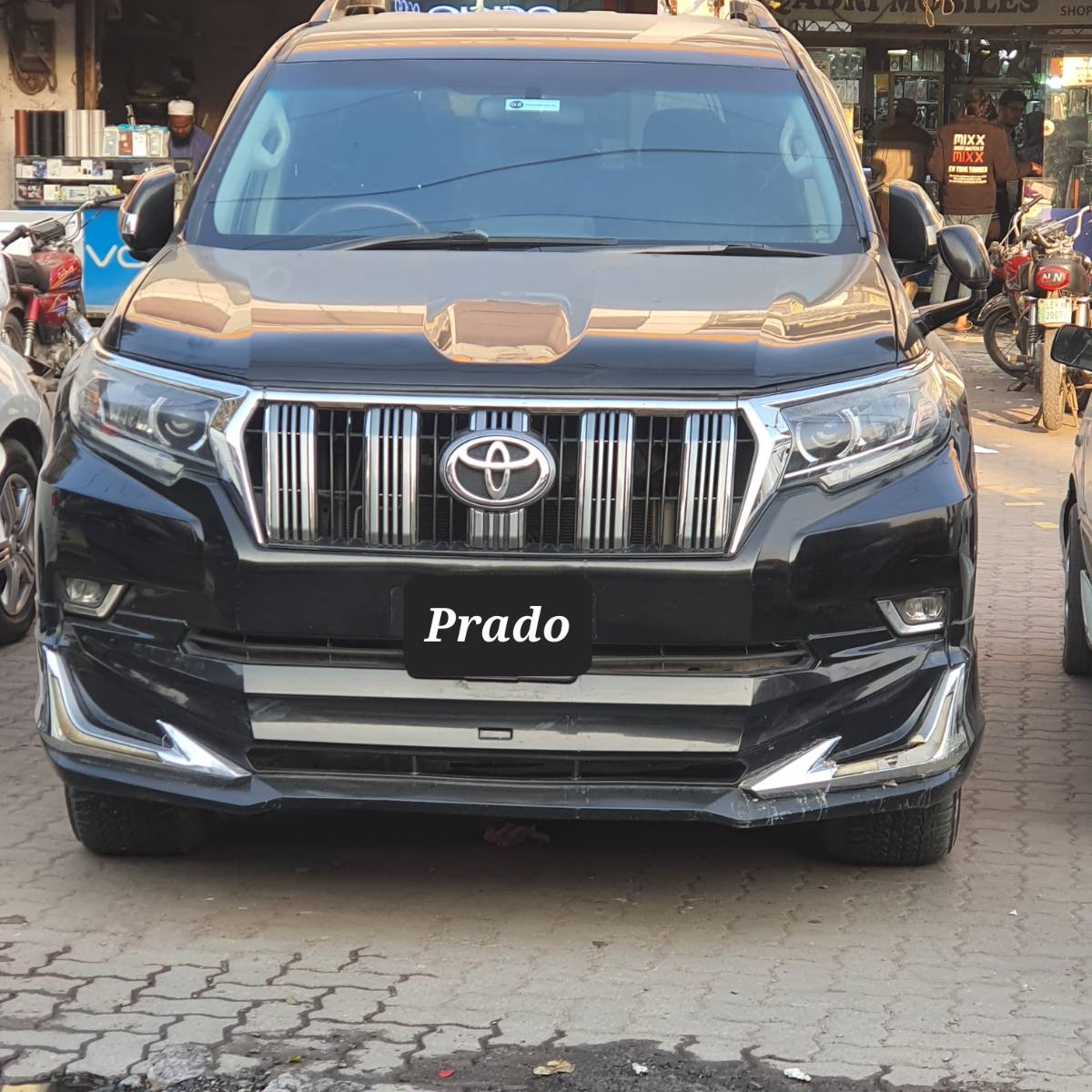 Toyota Land Cruiser Prado 2024