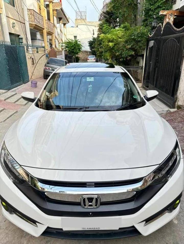 Rent Honda Civic 2021 in PHA Block#08 Flat#02 G10/2 Islamabad, Islamabad, Islamabad Capital Territory from Drive With Style - CAR.LO PK