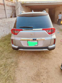 Honda Brv 2021 rental in C block model town, Lahore, Punjab - Photo 4