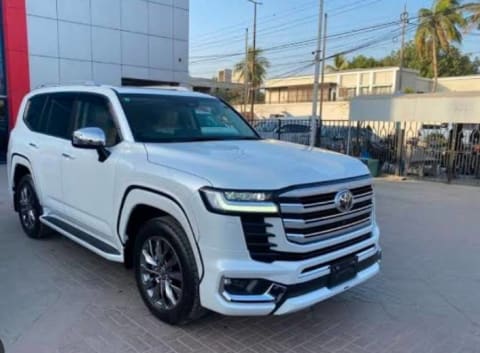 Toyota LAND CRUISER 300 2018
