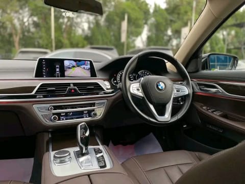 BMW BMW 2020