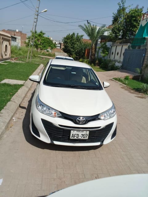 Toyota Toyota Yaris Toyota GLI 2026