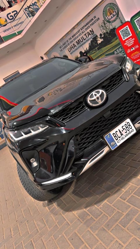 Toyota Fortuner 2023