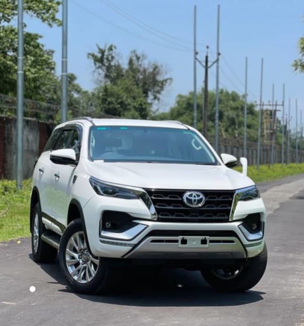 Rent Toyota Fortuner 2021 Model 2026 in G15 Islamabad, Islamabad, Islamabad Capital Territory - CAR.LO PK