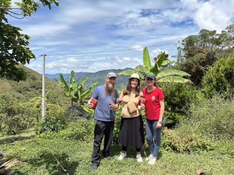 Coffee Tour & Tasting: Local Colombian Finca