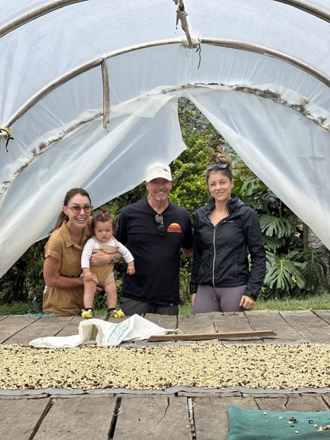 Coffee Tour & Tasting: Local Colombian Finca