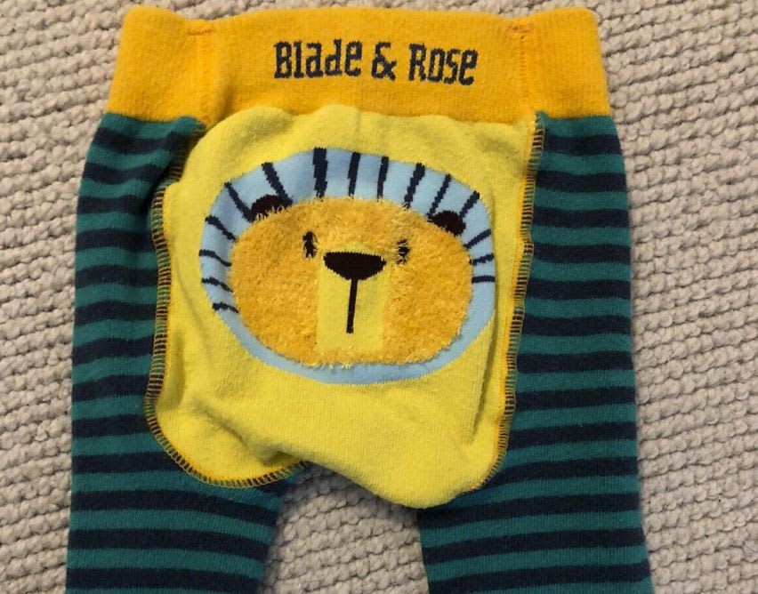 Baby Blade and Rose leggings with yellow lion on the back