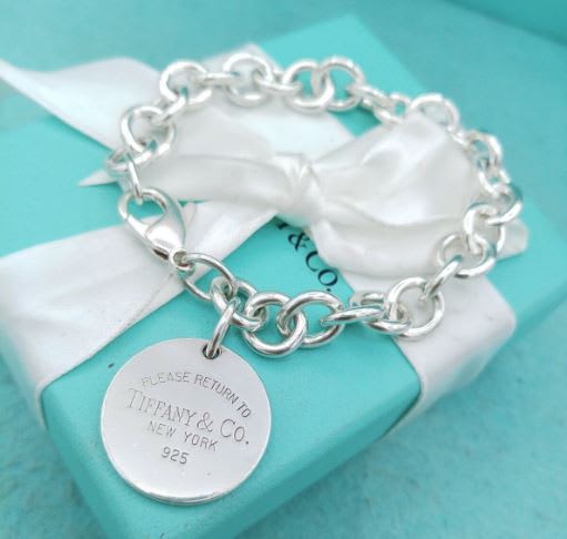 Tiffany bracelet on top of Tiffany box