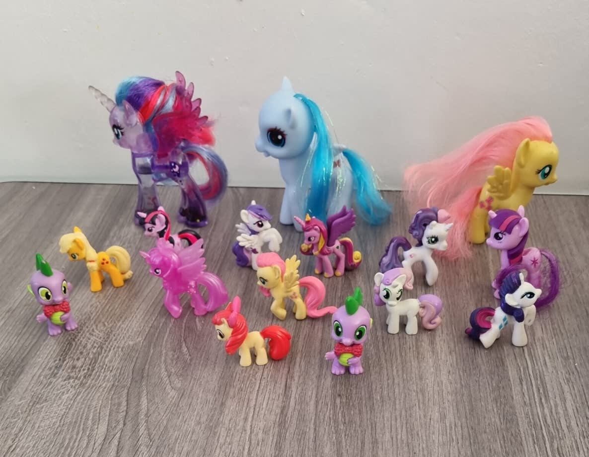 Second-hand my little pony seclection