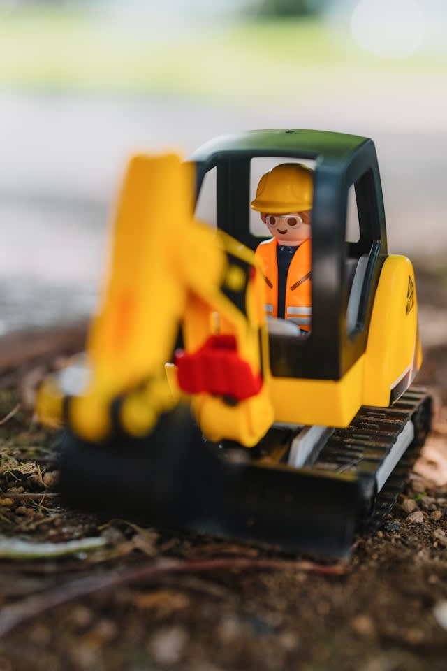 second hand digger toy set kids christmas gift ideas