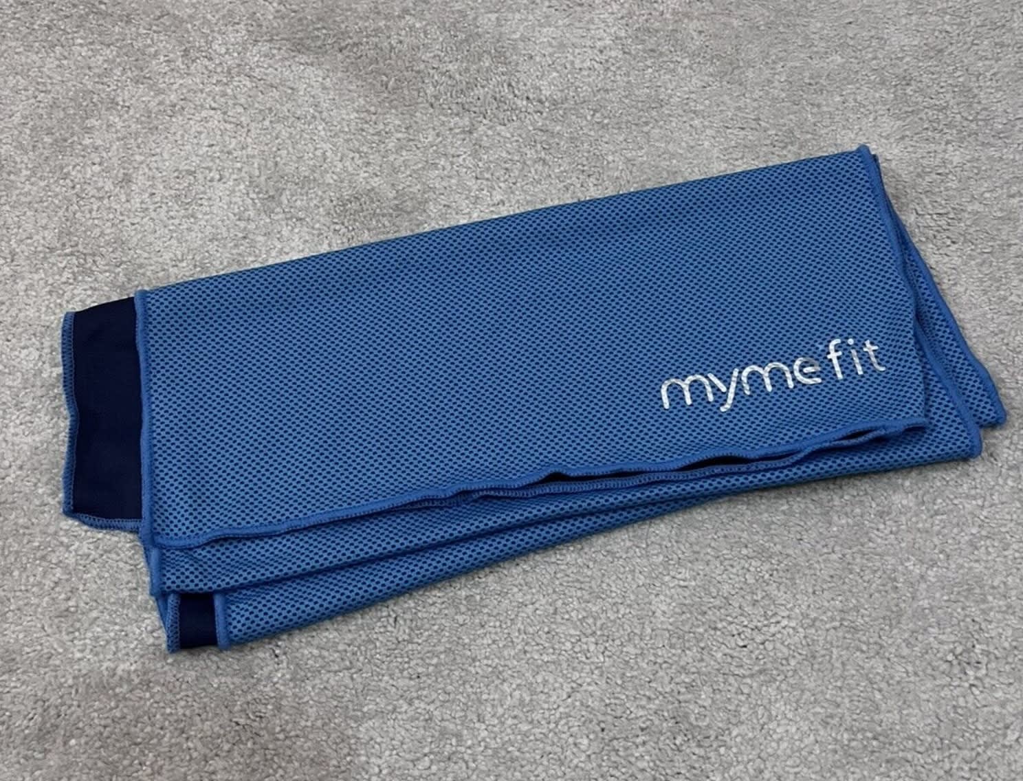 Dark blue preloved gym towel