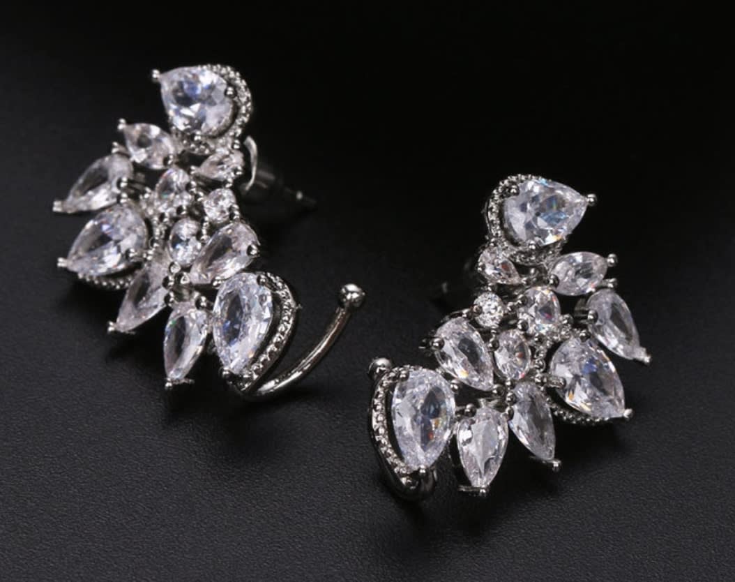 Leaf design crystal ear climbers