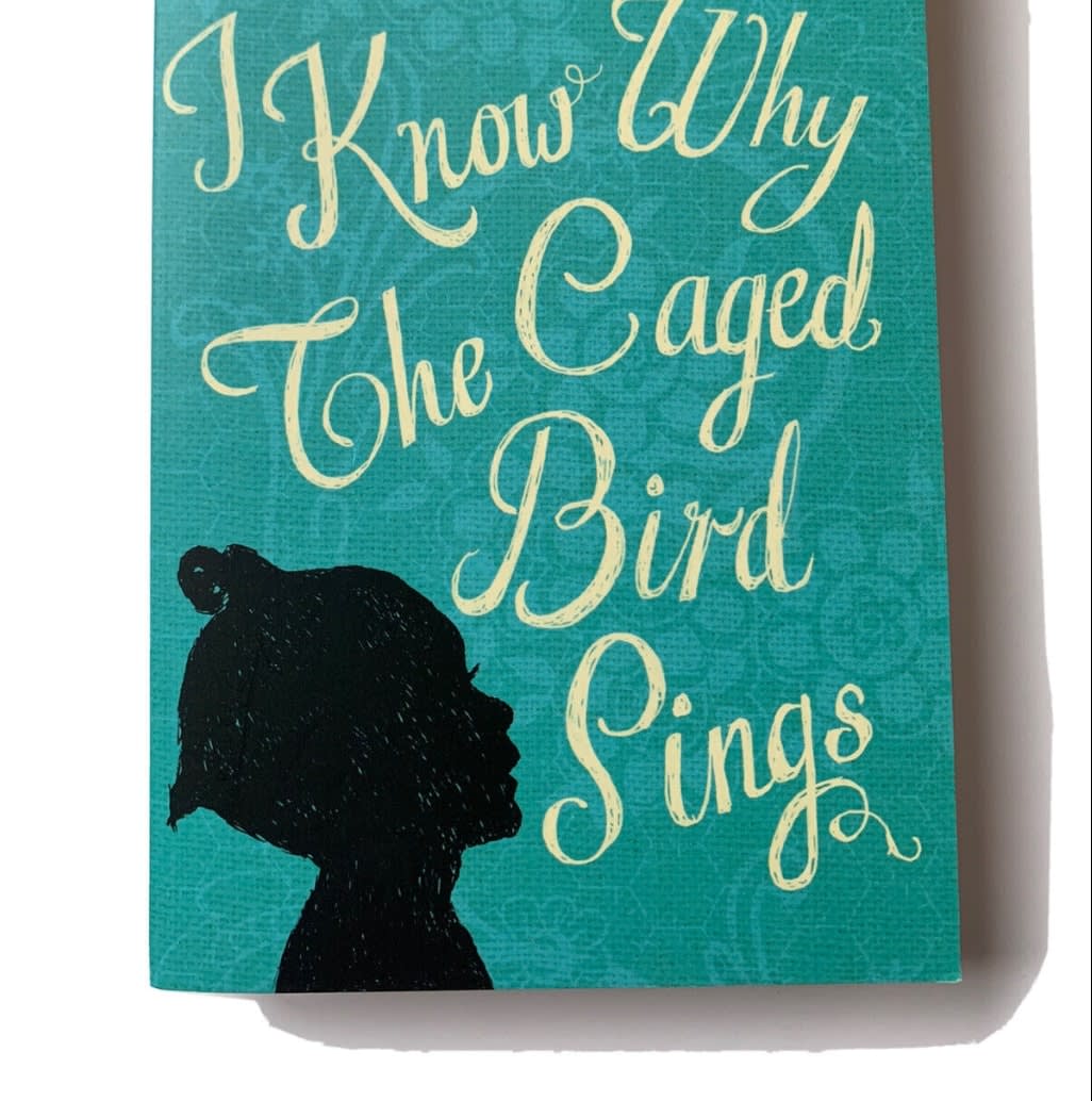 I know why the caged bird sings book