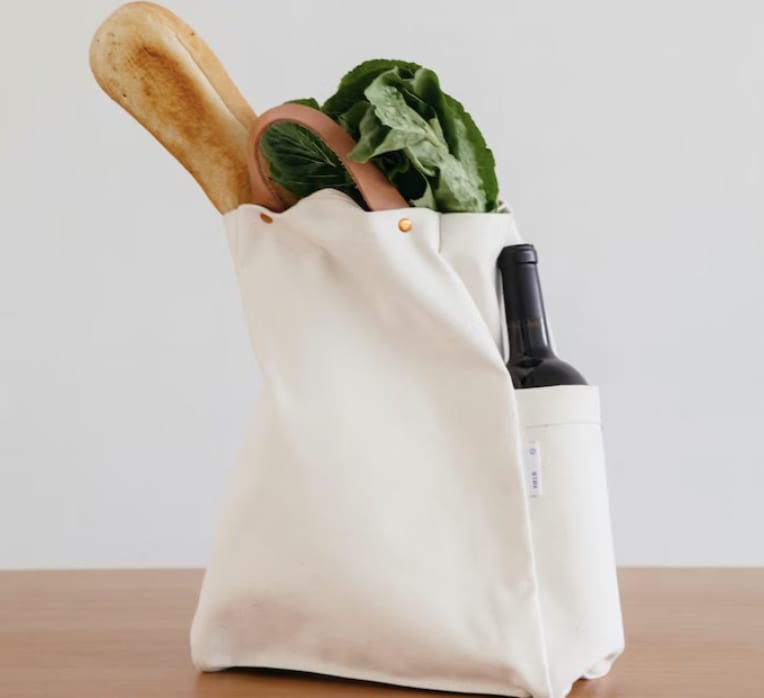 a white cotton picnic bag