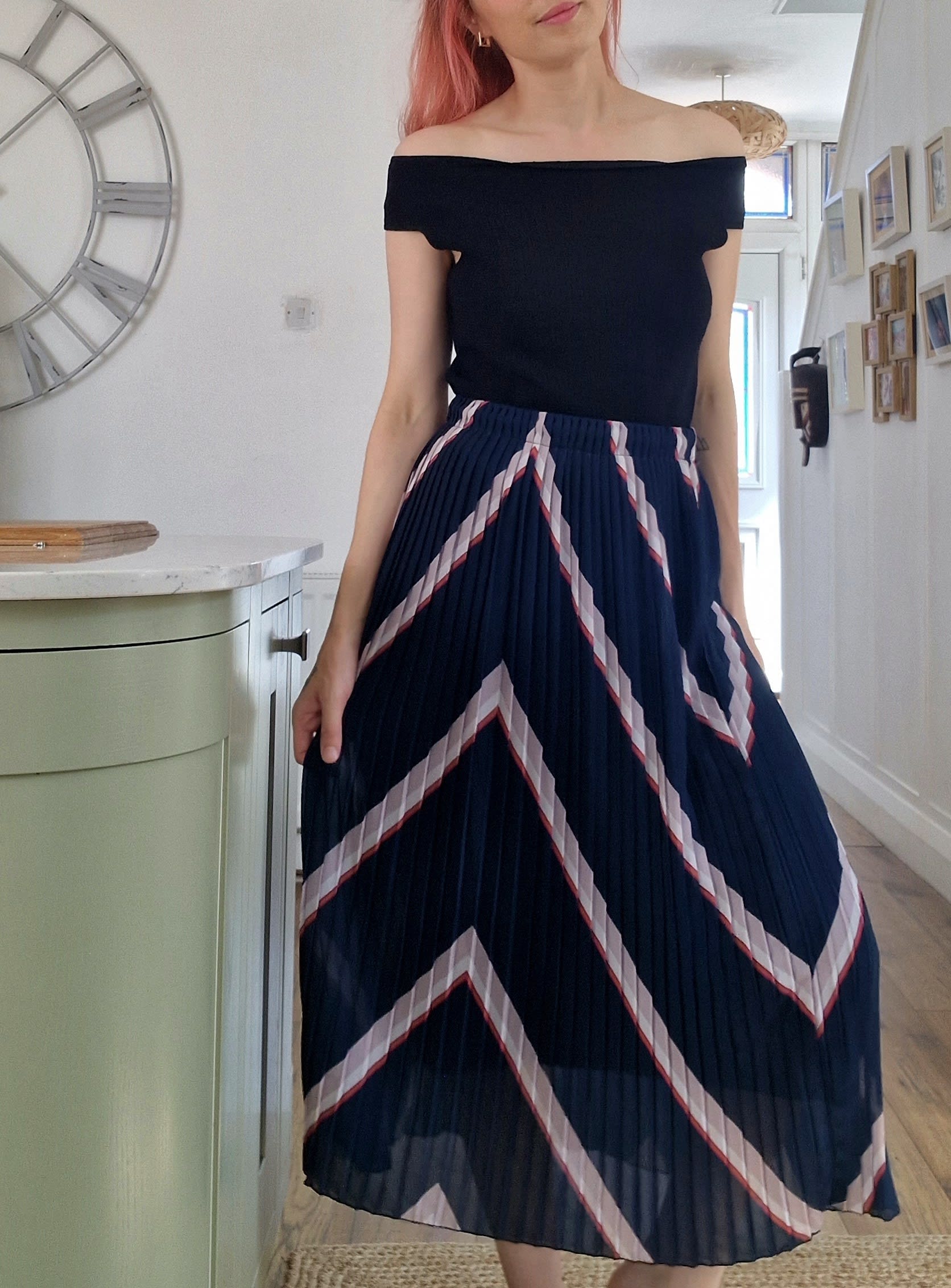Pegz Preloved wearing Shop the look second-hand chevron skirt